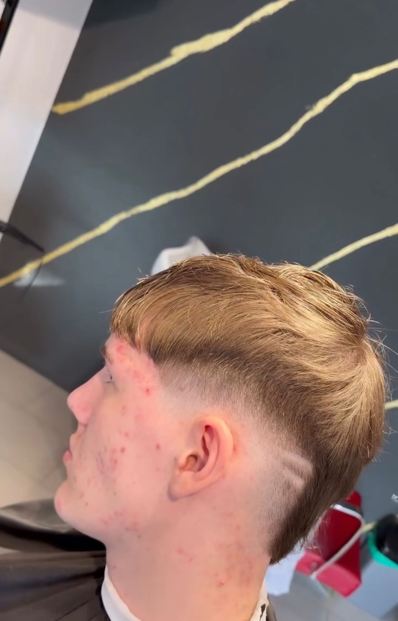 Taglio uomo moderno 3